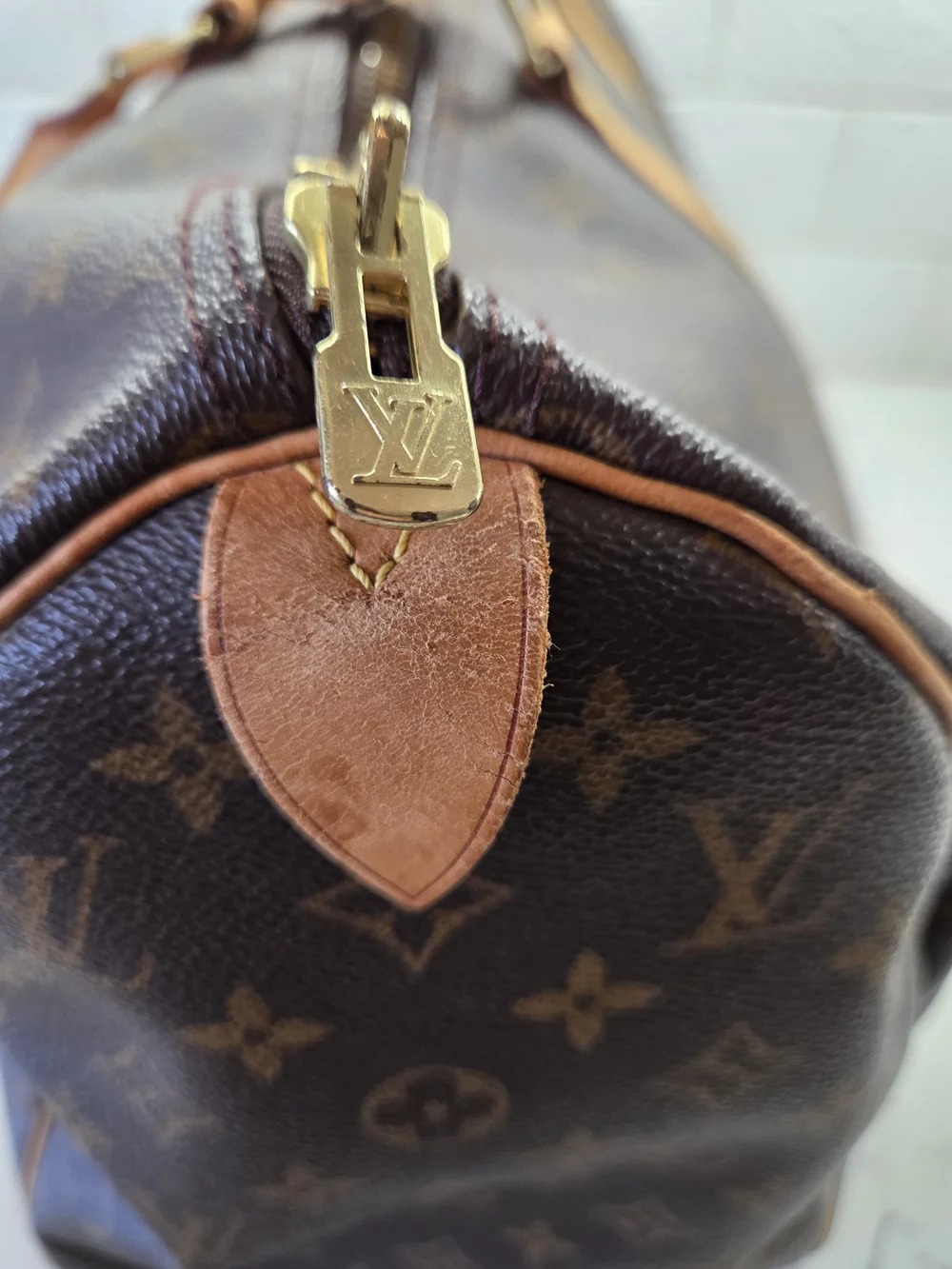 Louis Vuitton Keepall 45 Monogram Duffle Bag ✨ Very Good Cond w/ Accessories!
